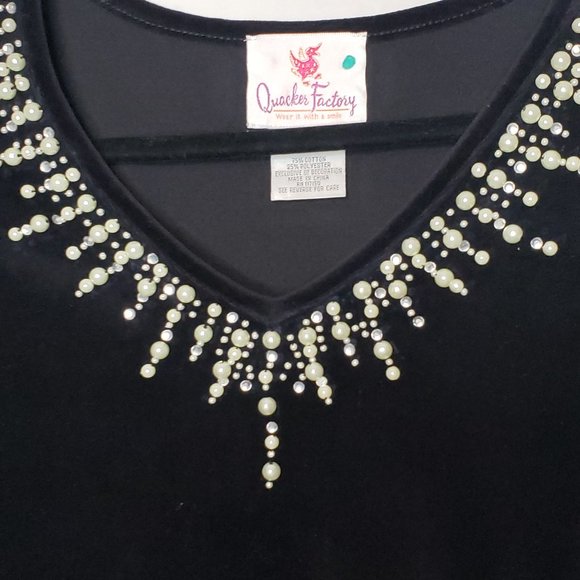 Quacker Factory Velour V-Neck Top with Faux Pearl Accents - Picture 5 of 6